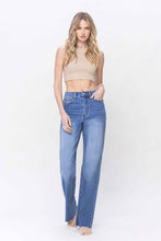 Load image into Gallery viewer, Lacy 90&#39;S Dad Jeans
