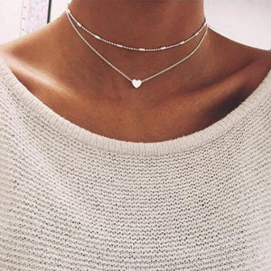 Simple Alloy Heartshaped Necklace: Silver
